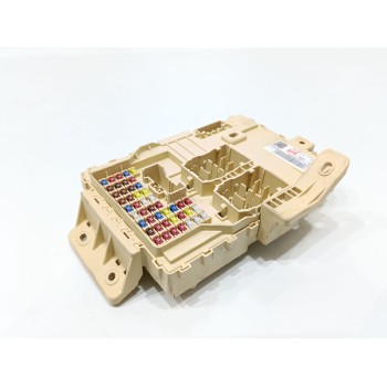 Recambio de caja reles / fusibles para kia ceed sportswagon tech referencia OEM IAM 91950J7131  