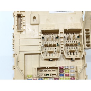 Recambio de caja reles / fusibles para kia ceed sportswagon tech referencia OEM IAM 91950J7131  