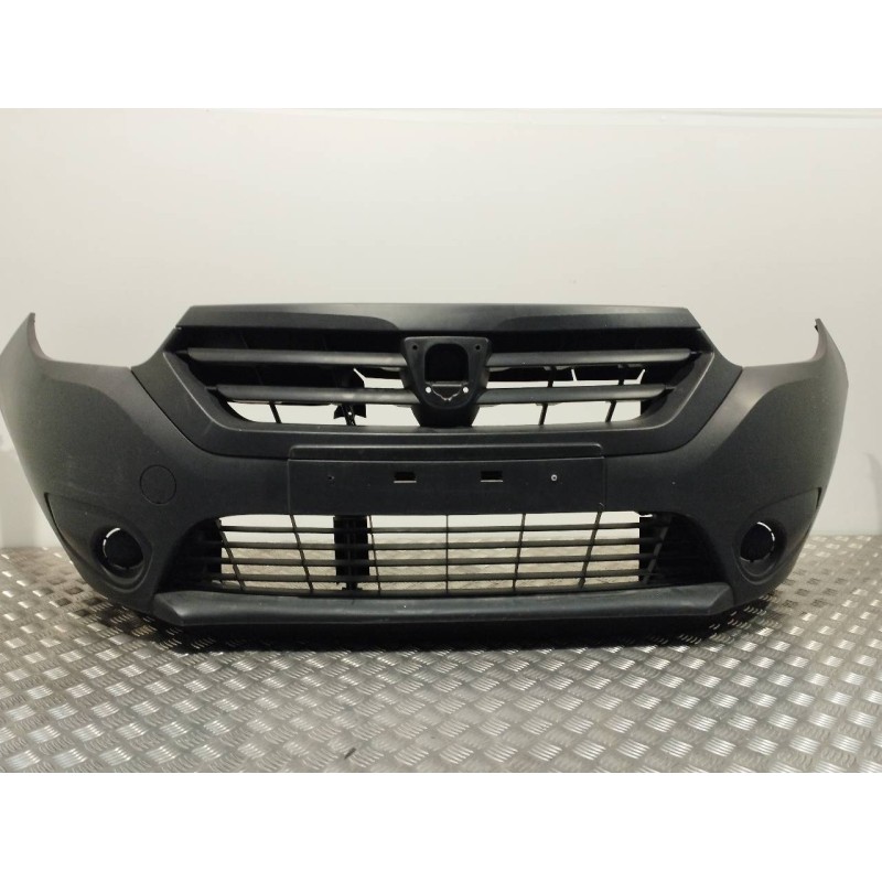 Recambio de paragolpes delantero para dacia dokker ambiance referencia OEM IAM 620222633R  