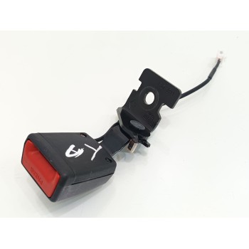 Recambio de enganche cinturon trasero derecho para kia ceed sportswagon tech referencia OEM IAM   