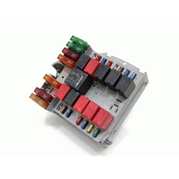 CAJA RELES / FUSIBLES 1332043080 