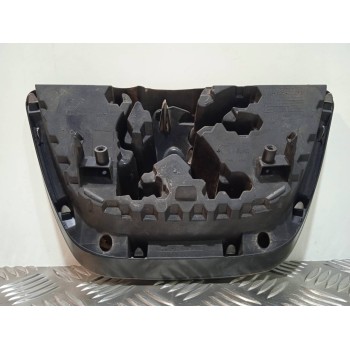 Recambio de rejilla delantera para peugeot 207 confort referencia OEM IAM 96864156  