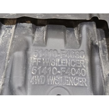 Recambio de cubrecarter para toyota c-hr hybrid active referencia OEM IAM 57628F4010  