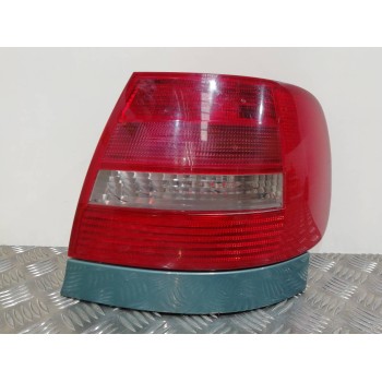 PILOTO TRASERO DERECHO 8D0945096F 