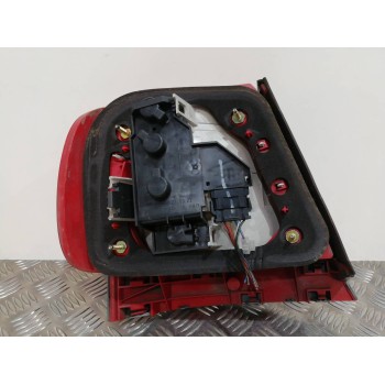 Recambio de piloto trasero derecho para audi a4 berlina (b5) 1.9 tdi referencia OEM IAM 8D0945096F  