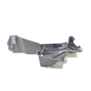 Recambio de cubrecarter para toyota c-hr hybrid active referencia OEM IAM 57628F4010  