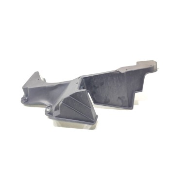 Recambio de cubrecarter para toyota c-hr hybrid active referencia OEM IAM 57628F4010  