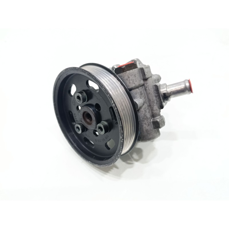 Recambio de bomba direccion para audi a4 avant (8e) 2.0 tdi referencia OEM IAM 8E0145155N  