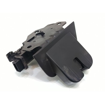 Recambio de cerradura maletero / porton para audi a4 avant (8e) 2.0 tdi referencia OEM IAM 8E9827520A  