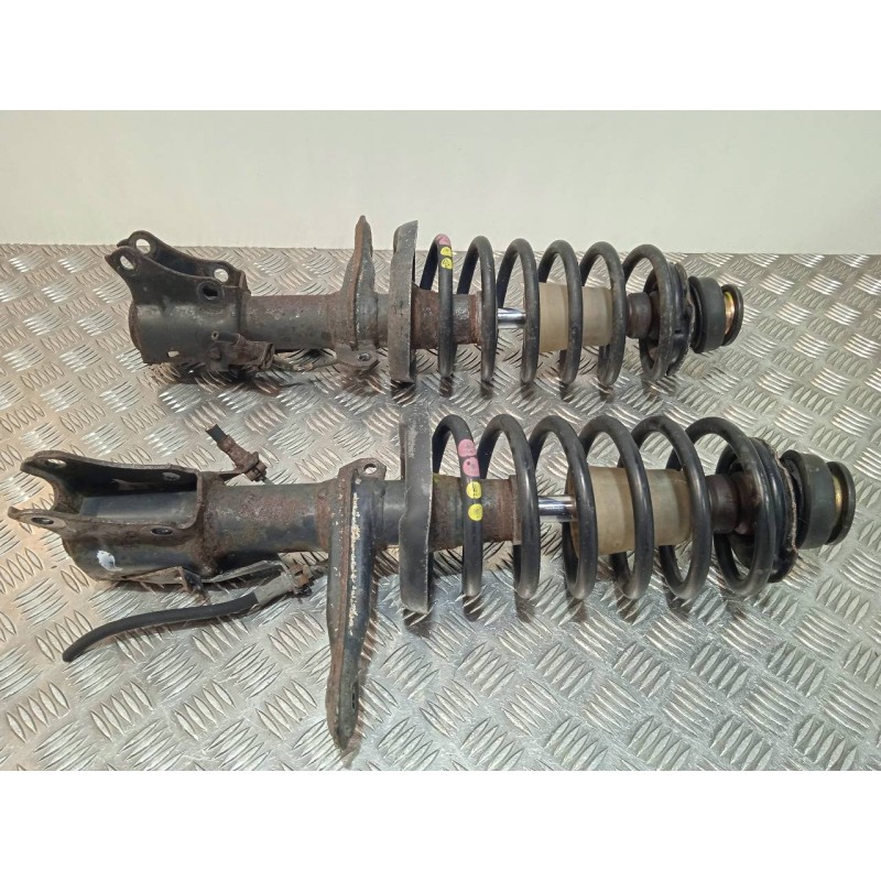 Recambio de juego amortiguadores delantero para audi 80 avant básico berlina referencia OEM IAM   