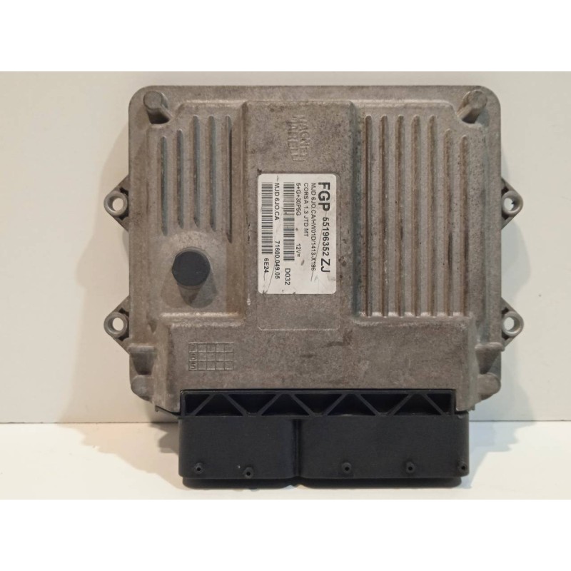 Recambio de centralita motor uce para opel corsa c essentia referencia OEM IAM 55196352ZJ  