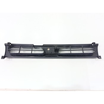 Recambio de rejilla delantera para nissan terrano/terrano.ii (r20) s (5-ptas.) referencia OEM IAM 623100F000  