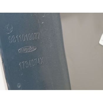 Recambio de paragolpes trasero para peugeot 3008 allure pack referencia OEM IAM 9811865077  