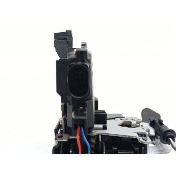 Recambio de cerradura puerta trasera izquierda para audi a4 berlina (8e) 1.9 tdi (96kw) referencia OEM IAM 8E0839015C  