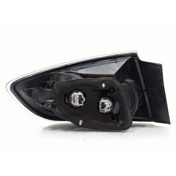 Recambio de piloto trasero derecho para mazda 3 berlina (bk) 1.6 vvt active referencia OEM IAM P2688  