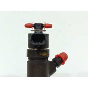 Recambio de inyector para opel combo (corsa c) familiar referencia OEM IAM 0986435102  