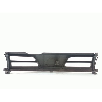 Recambio de rejilla delantera para nissan primera berl./familiar (p10/w10) gx berlina (a,e) referencia OEM IAM 623103F  