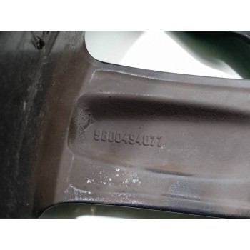 Recambio de llanta para citroën c4 cactus shine referencia OEM IAM 9800494077  