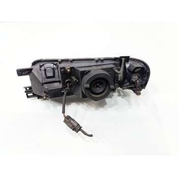 Recambio de faro derecho para nissan primera berl./familiar (p10/w10) europa berlina referencia OEM IAM   