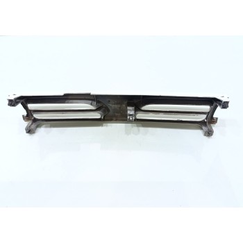 Recambio de rejilla delantera para nissan primera berl./familiar (p10/w10) europa berlina referencia OEM IAM 6231057J00  