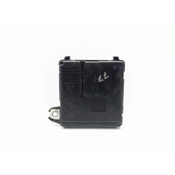 Recambio de caja reles / fusibles para renault megane ii berlina 5p authentique referencia OEM IAM 8200306032A  