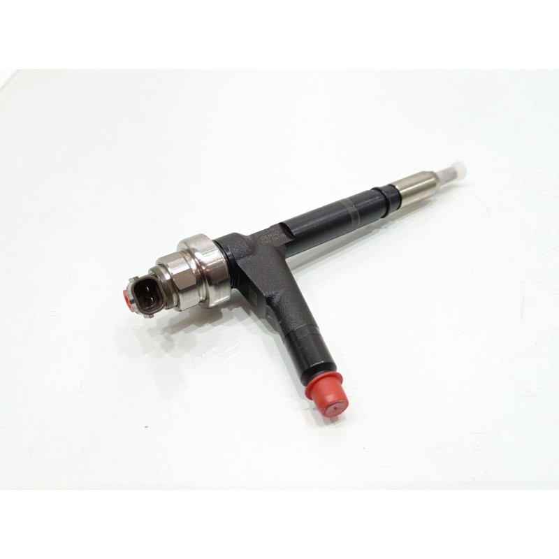 Recambio de inyector para opel combo (corsa c) familiar referencia OEM IAM 8973138612  