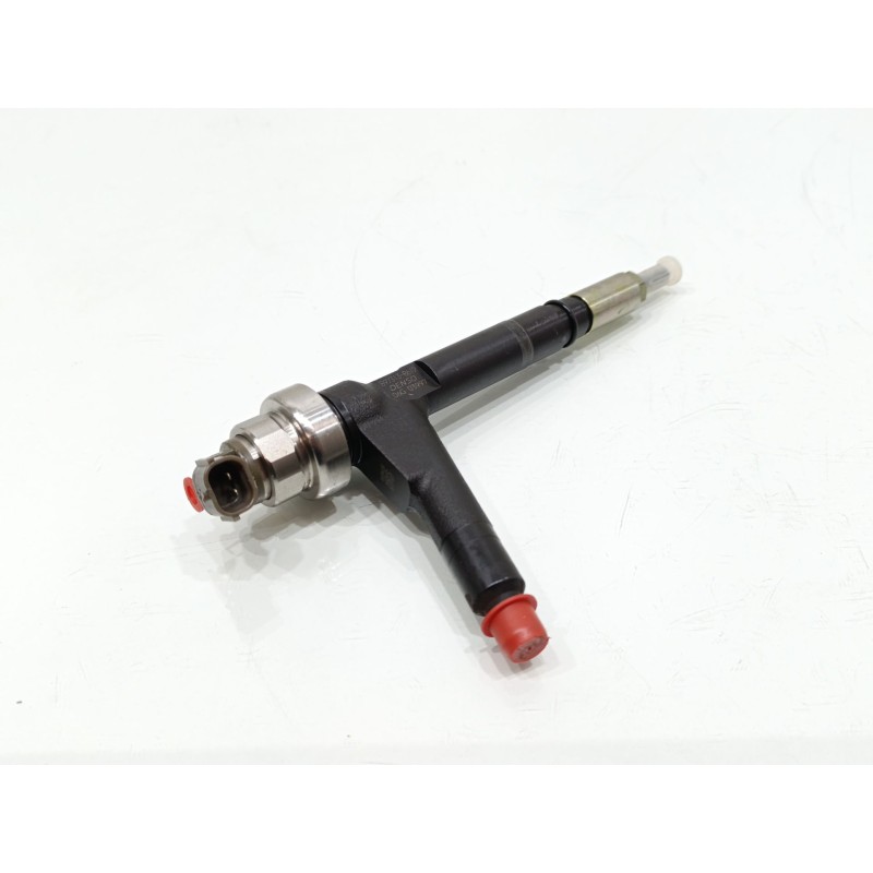 Recambio de inyector para opel combo (corsa c) familiar referencia OEM IAM 8973138612  