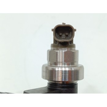 Recambio de inyector para opel combo (corsa c) familiar referencia OEM IAM 8973138612  