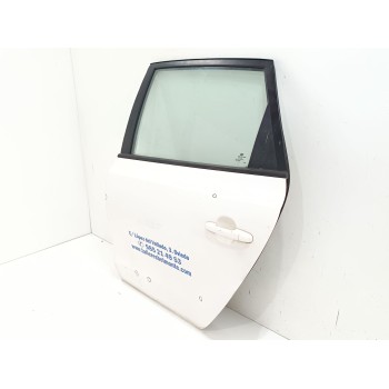 Recambio de puerta trasera izquierda para hyundai i30 cw trend referencia OEM IAM   