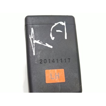 Recambio de enganche cinturon trasero derecho para hyundai i30 (gd) black line referencia OEM IAM 20141117  