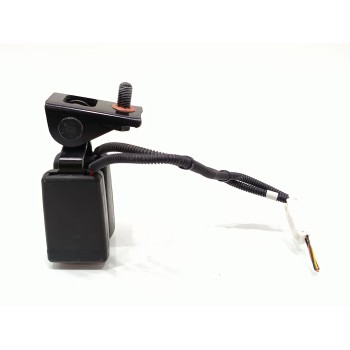 Recambio de enganche cinturon trasero derecho para hyundai i30 (gd) black line referencia OEM IAM 20141117  