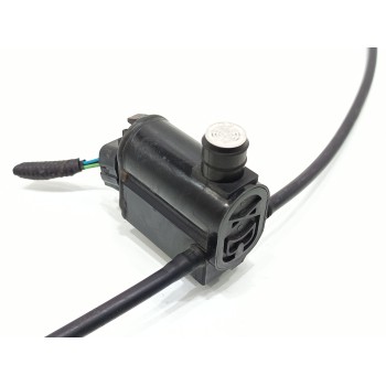 Recambio de bomba limpia para hyundai i30 (gd) black line referencia OEM IAM 985101W000  