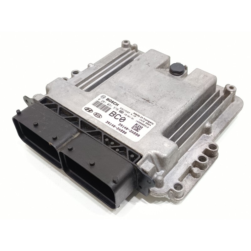 Recambio de centralita motor uce para hyundai i30 (gd) black line referencia OEM IAM 391402ABB0  