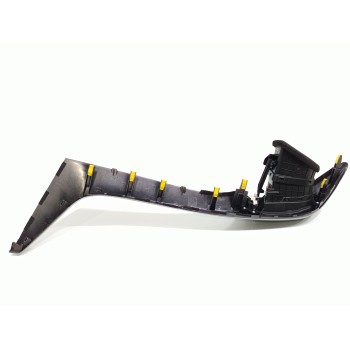 Recambio de aireador central derecho para hyundai i30 (gd) black line referencia OEM IAM 84795A6000  