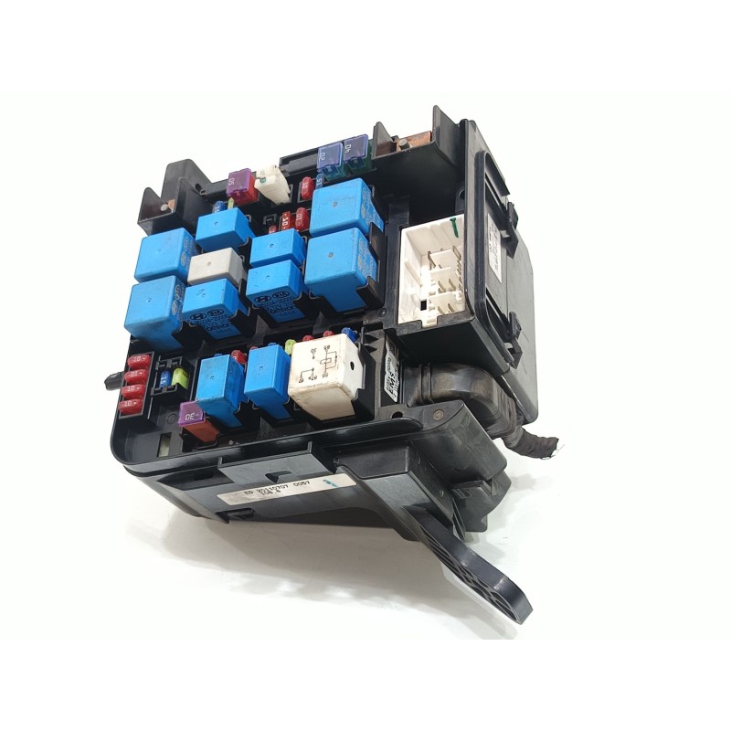 Recambio de caja reles / fusibles para kia pro_cee´d active referencia OEM IAM 919510Q000  