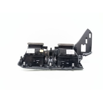 Recambio de rejilla aireadora para renault kadjar zen referencia OEM IAM 687509788R  