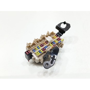 CAJA RELES / FUSIBLES 8901R 