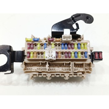 Recambio de caja reles / fusibles para renault kadjar zen referencia OEM IAM 8901R  