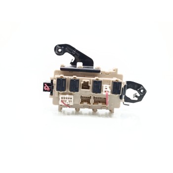 Recambio de caja reles / fusibles para renault kadjar zen referencia OEM IAM 8901R  