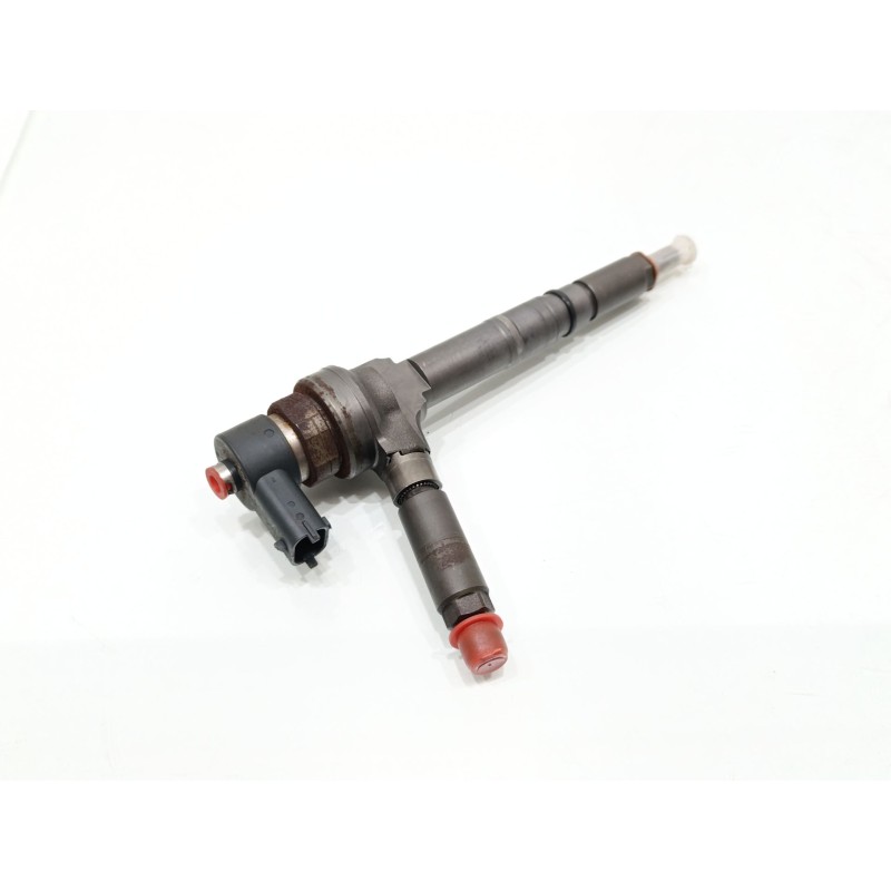 Recambio de inyector para opel astra gtc cosmo referencia OEM IAM 0445110175  