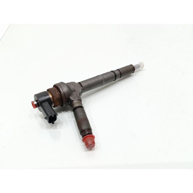 Recambio de inyector para opel astra gtc cosmo referencia OEM IAM 0445110175  