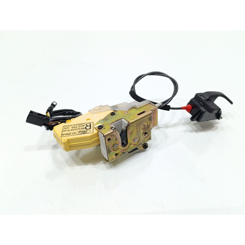 Recambio de cerradura puerta delantera derecha para ford fiesta berl./courier porto referencia OEM IAM 88BB21812CB  