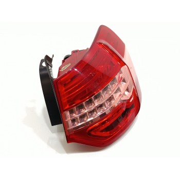 Recambio de piloto trasero derecho para citroën c5 berlina premier referencia OEM IAM 9681063680  