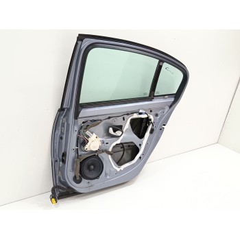 Recambio de puerta trasera derecha para renault laguna iii dynamique referencia OEM IAM   