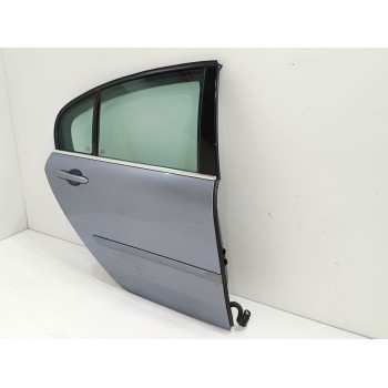 Recambio de puerta trasera derecha para renault laguna iii dynamique referencia OEM IAM   