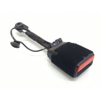 Recambio de enganche cinturon delantero derecho para opel crossland x opel 2020 referencia OEM IAM 6318338ETC  