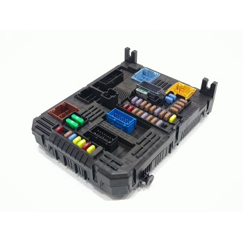 CAJA RELES / FUSIBLES 9845141280 