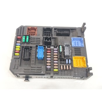 Recambio de caja reles / fusibles para opel crossland x opel 2020 referencia OEM IAM 9832880280  