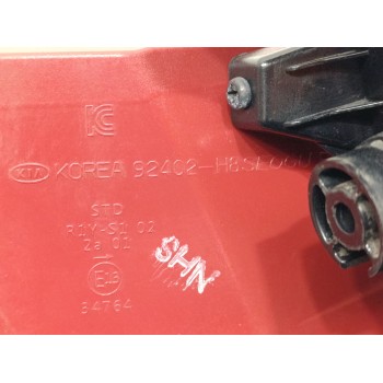 Recambio de piloto trasero derecho para kia stonic (ybcuv) concept referencia OEM IAM 92402H8  
