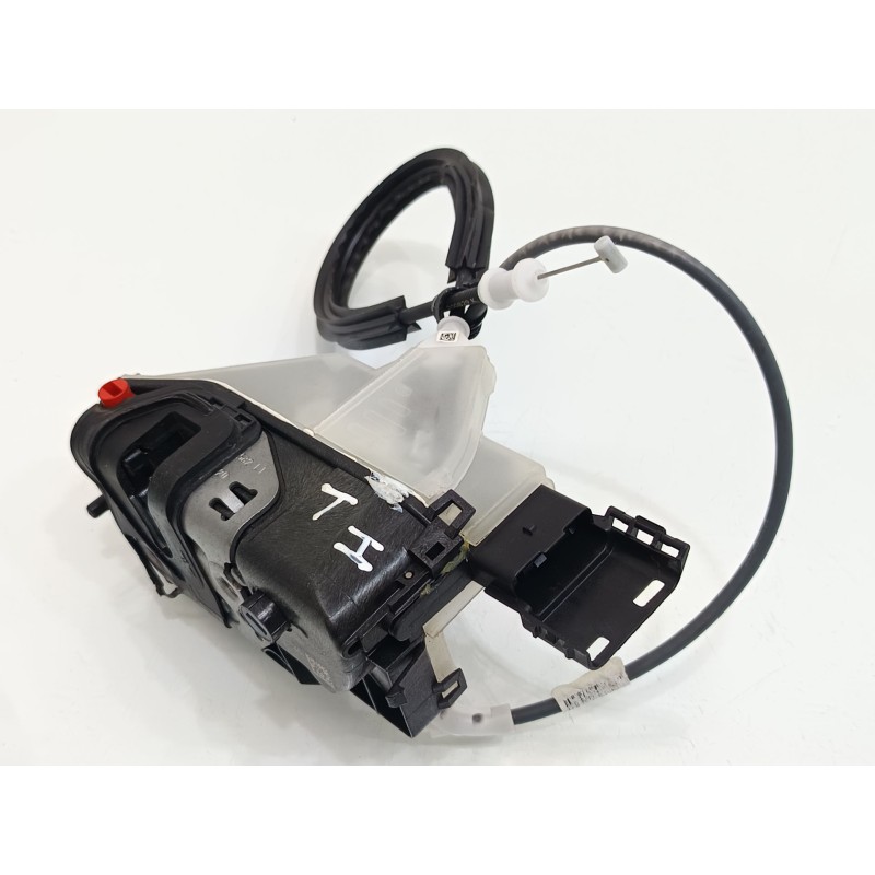 Recambio de cerradura puerta trasera izquierda para opel crossland x opel 2020 referencia OEM IAM 267381  